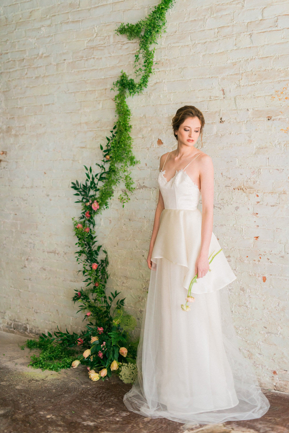 16 dreamy wedding dresses for the bride, bridesmaid & guests